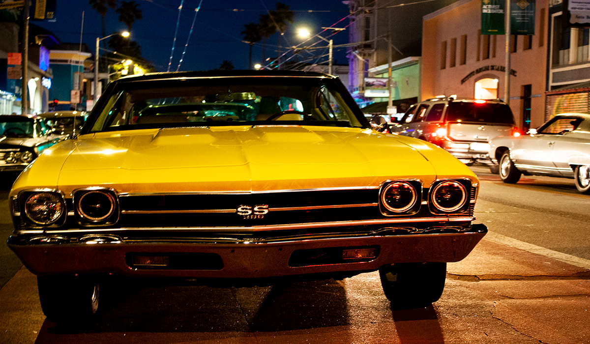 Photos Scenes from Saturday's Selena Tribute Cruise Mission Local