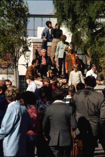 A scene near Fishermans Wharf, taken by Horst Kampschulte between 1978 and 1984.