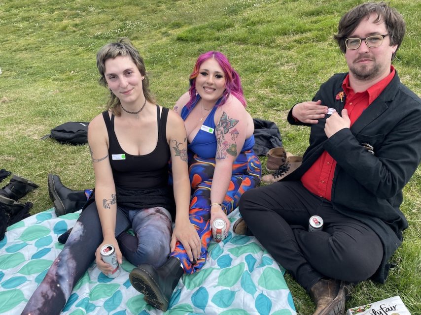 Tallon Coal Kamoi Burger, 32, acted as Coffin’s informal “assistant” for the party.