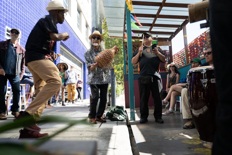 Live music in front of. a club. 