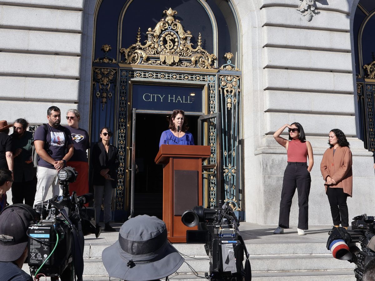 Mission students walk out over Gaza attacks, Ronen calls for immediate cease-fire